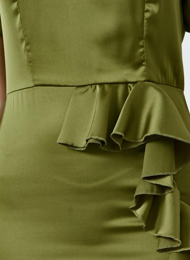 Styli Women Green Ruffle Detail Sheath Midi Dress - Image 3